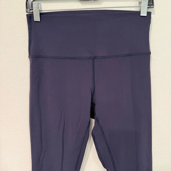 Lululemon Align Pant II in Greyvy 8 - Picture 3 of 7